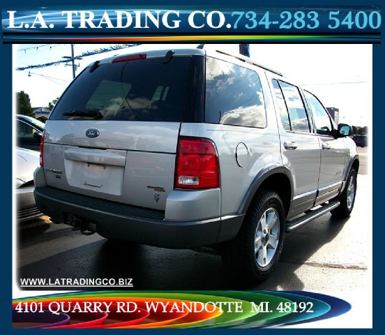 2005 Ford Explorer 4WD 5dr EX