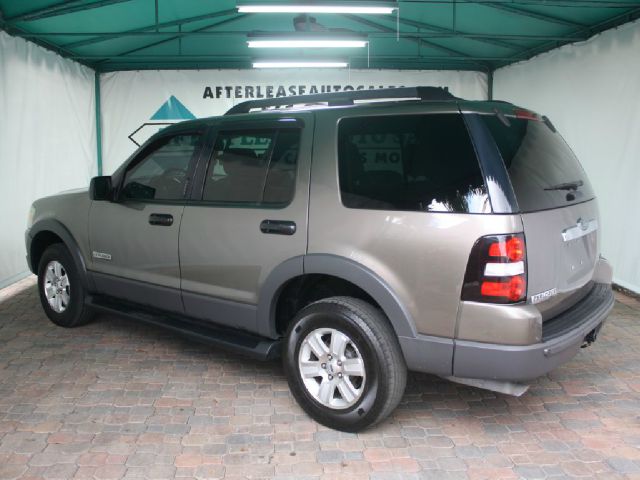 2006 Ford Explorer LT EXT 15