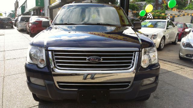 2006 Ford Explorer LTZ CREW 25