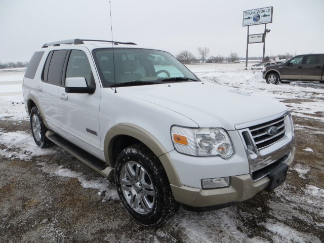 2006 Ford Explorer Custom Deluxe