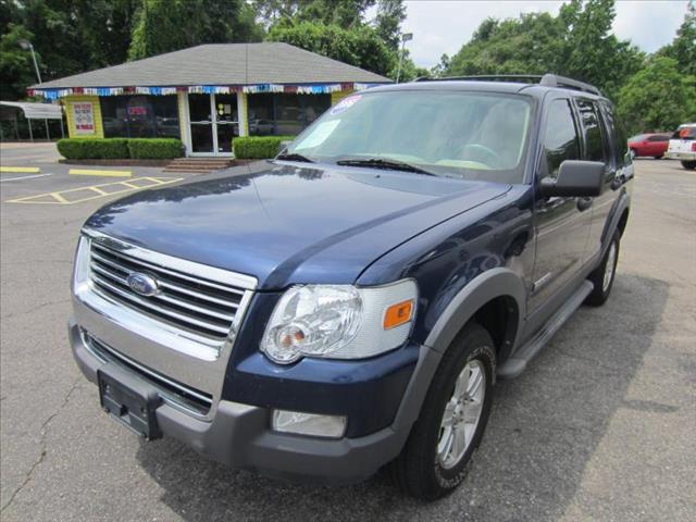 2006 Ford Explorer LT CREW 25