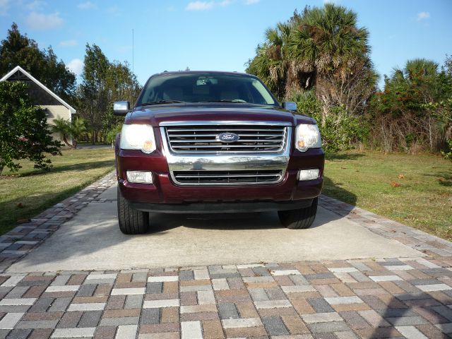 2006 Ford Explorer 2dr LWB