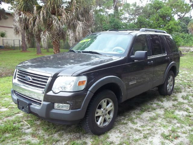 2006 Ford Explorer LT EXT 15