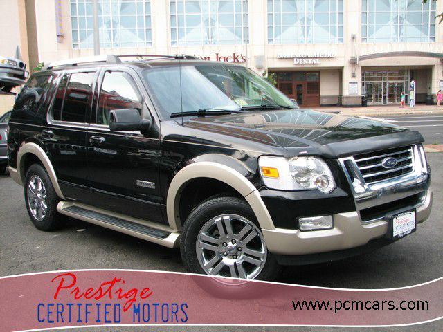 2006 Ford Explorer Custom Deluxe