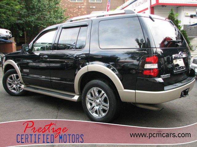 2006 Ford Explorer Custom Deluxe