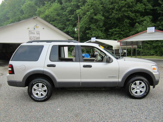 2006 Ford Explorer Crew Cab Amarillo 4X4