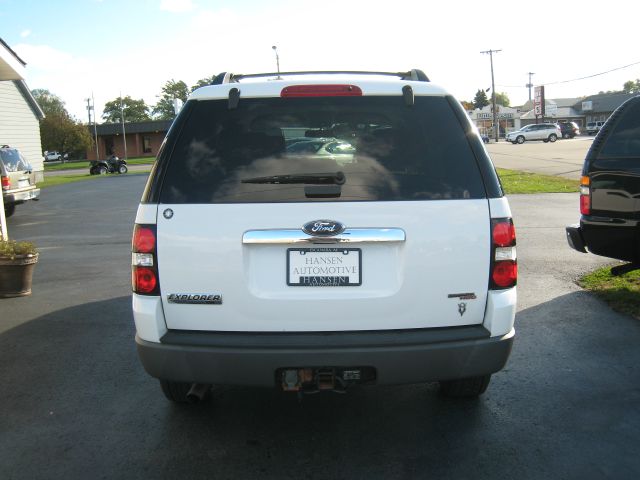 2006 Ford Explorer 4WD 5dr EX