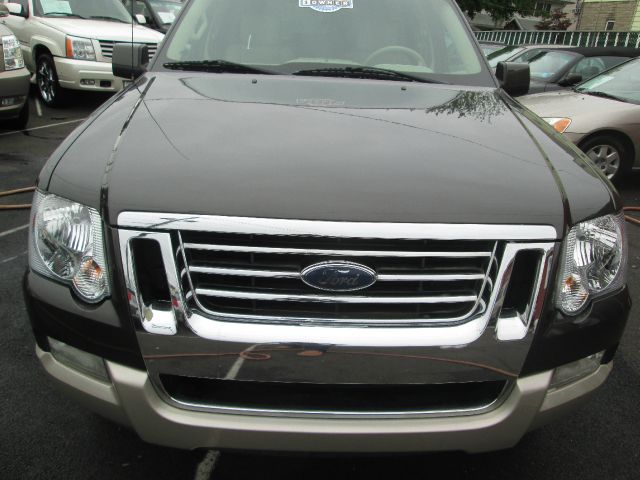 2006 Ford Explorer LT CREW 25