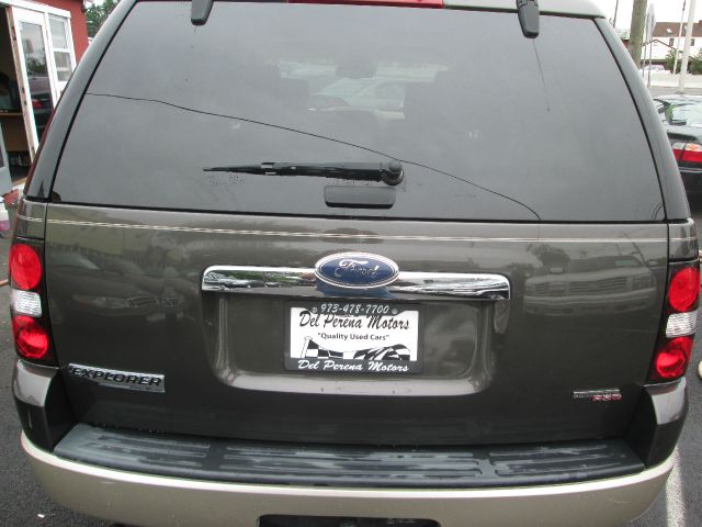 2006 Ford Explorer LT CREW 25