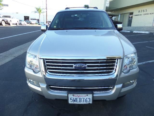 2006 Ford Explorer 2dr LWB