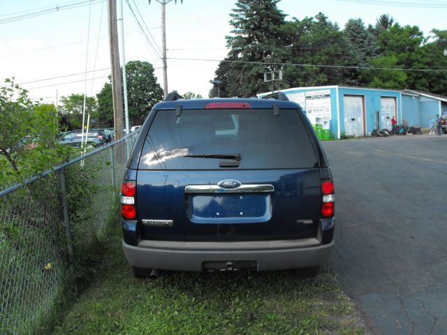 2006 Ford Explorer SL 4x4 Regular Cab