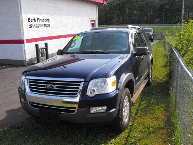 2006 Ford Explorer SL 4x4 Regular Cab