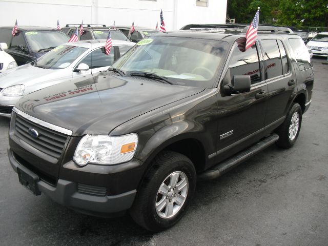 2006 Ford Explorer LT CREW 25