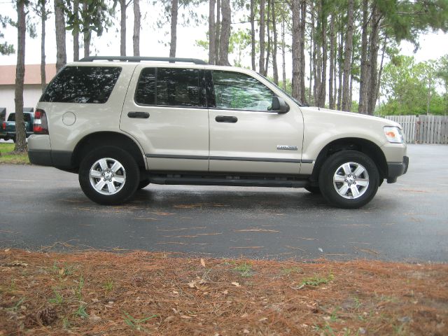 2006 Ford Explorer LT CREW 25