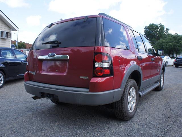 2006 Ford Explorer ESi