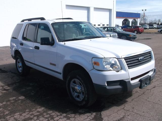 2006 Ford Explorer XLS