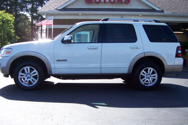 2006 Ford Explorer Custom Deluxe