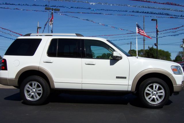 2006 Ford Explorer Custom Deluxe