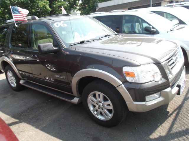 2006 Ford Explorer LT CREW 25