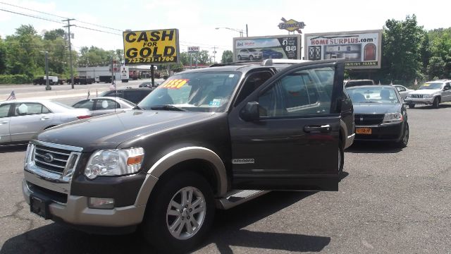 2006 Ford Explorer LT CREW 25