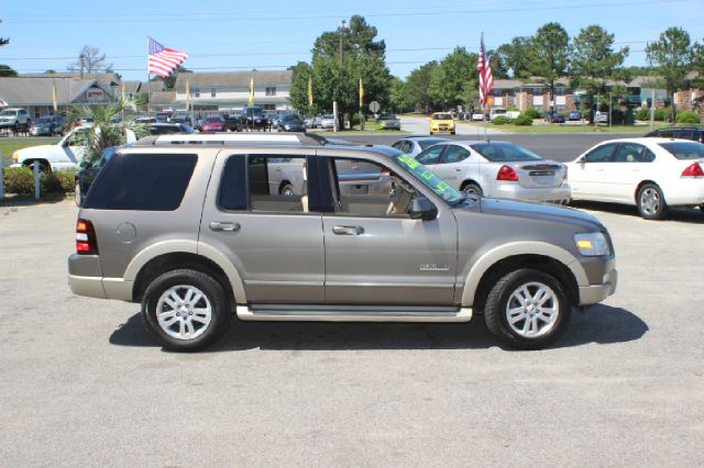 2006 Ford Explorer LT CREW 25