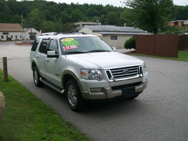 2006 Ford Explorer Custom Deluxe