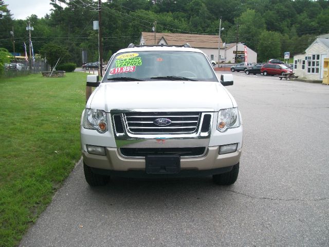 2006 Ford Explorer Custom Deluxe