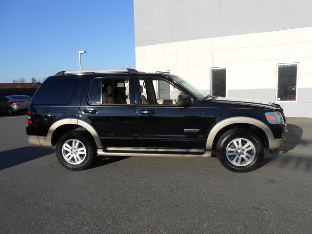 2006 Ford Explorer LT CREW 25