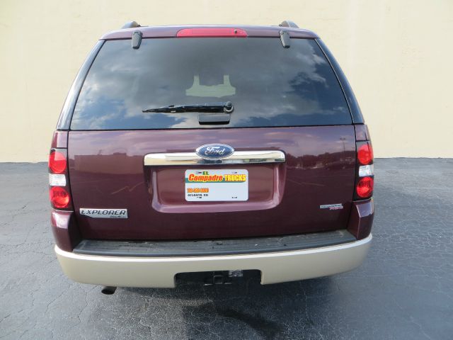 2006 Ford Explorer Custom Deluxe