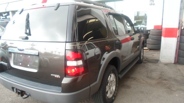 2006 Ford Explorer GXL