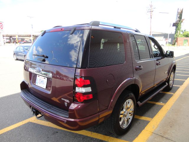 2006 Ford Explorer 8 Box Lariat