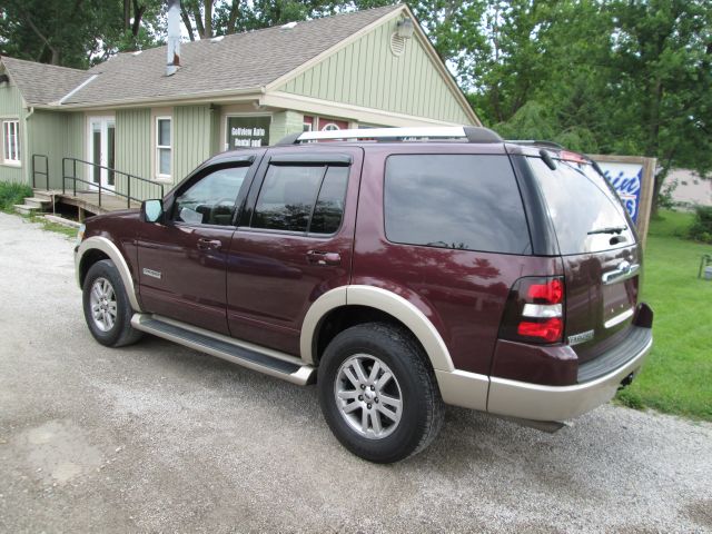 2006 Ford Explorer LT CREW 25