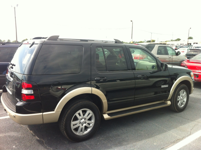 2006 Ford Explorer LT CREW 25