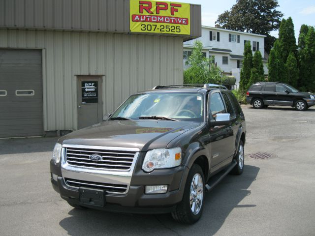 2006 Ford Explorer 2dr LWB