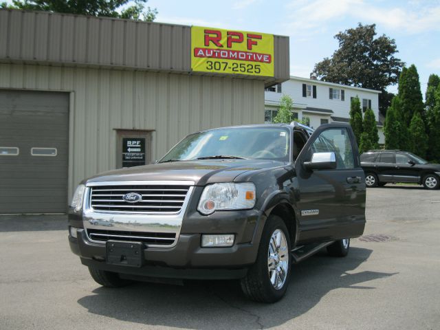 2006 Ford Explorer 2dr LWB