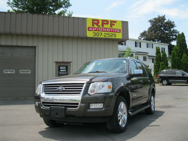 2006 Ford Explorer 2dr LWB