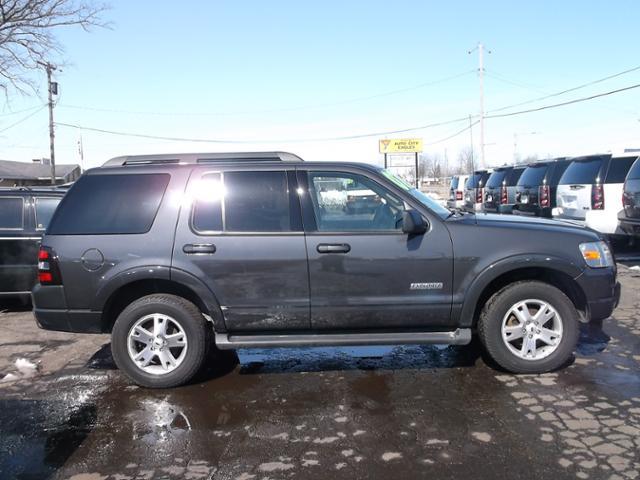 2007 Ford Explorer ESi