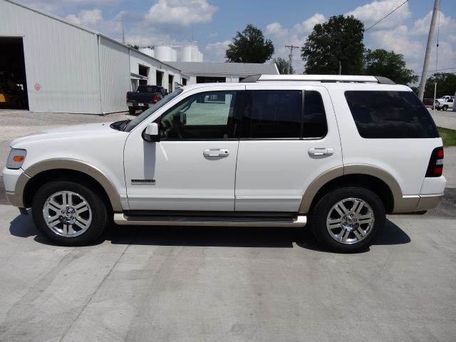 2007 Ford Explorer LT CREW 25