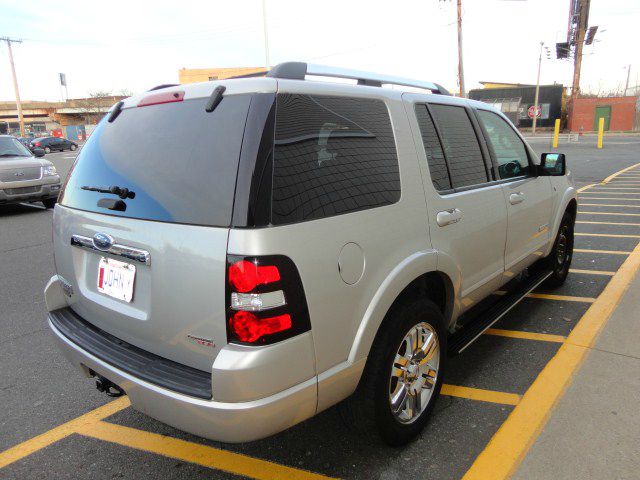 2007 Ford Explorer SLT, Quad Cab