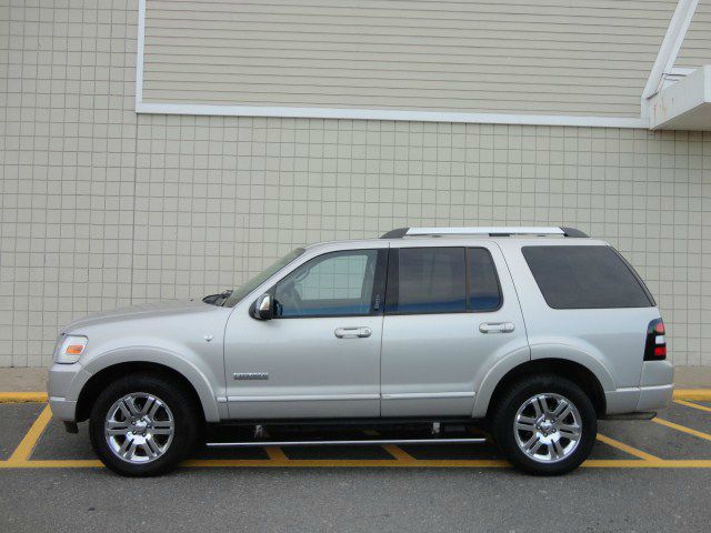 2007 Ford Explorer SLT, Quad Cab