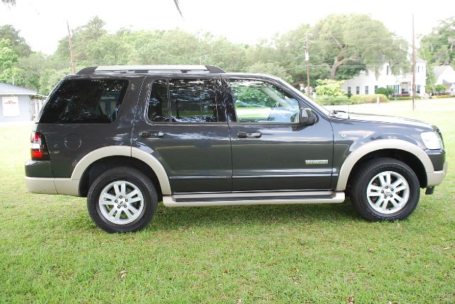 2007 Ford Explorer MOON BOSE Quads