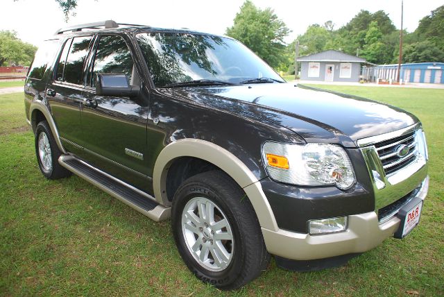 2007 Ford Explorer MOON BOSE Quads