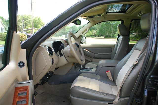 2007 Ford Explorer MOON BOSE Quads