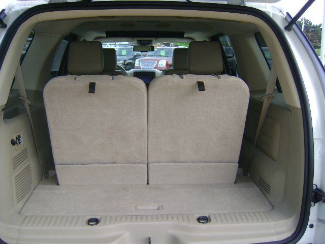 2007 Ford Explorer 2dr LWB