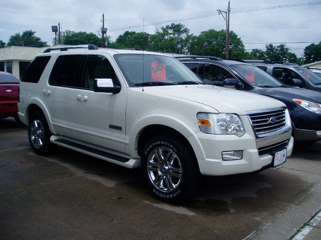 2007 Ford Explorer SLS Base