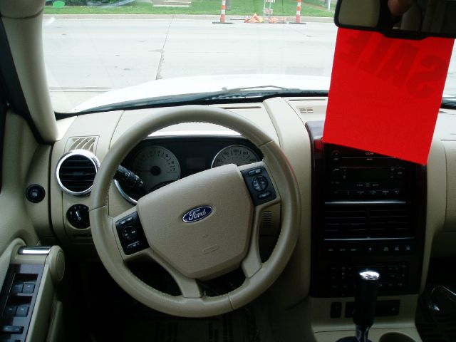 2007 Ford Explorer SLS Base