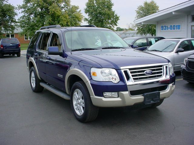 2008 Ford Explorer LT CREW 25