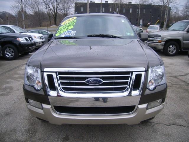 2008 Ford Explorer 5 Speed-sunroof-leather