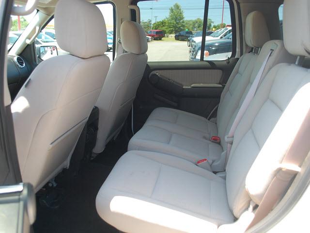 2008 Ford Explorer ESi