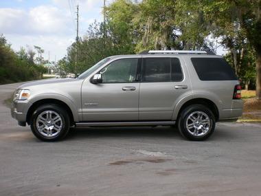 2008 Ford Explorer SLT 25